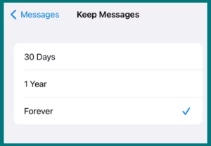 Selecting timeframe to keep messages for on iPhone 