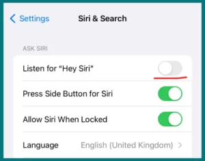 Listen for "Hey Siri" option disabled from Siri & Search settings